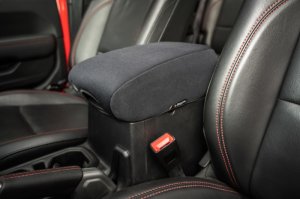 Jeep Wrangler Center Console Cover - Rugged Ridge - Neoprene - Black - `18-`21